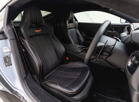 Aston Martin V8 Vantage 10