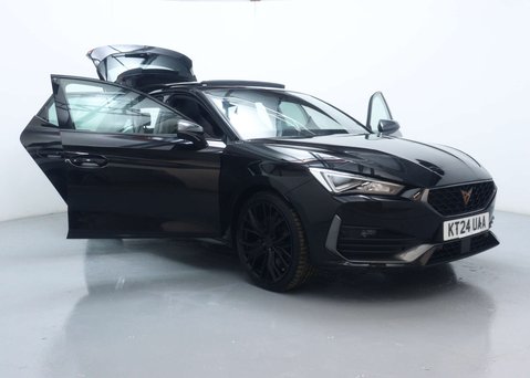 Cupra Leon 1.4 eHybrid 12.8kWh VZ2 Design Edition Hatchback 5dr Petrol Plug-in Hybrid 58