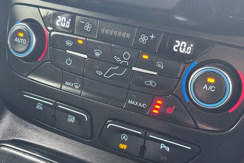 Ford Transit Connect 250 L2 Sport 120ps Tdci Panel Van - Rear Camera / Climate Control 18