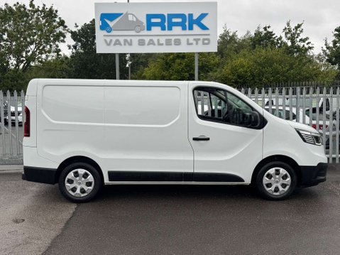 Renault Trafic 2.0 dCi Blue SL28 Business+ Panel Van 5dr Diesel Manual L1 H1 Euro 6 (s/s) 28