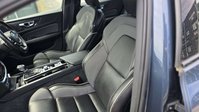 Volvo S60 2.0 T5 R-Design Plus Saloon 4dr Petrol Auto Euro 6 (s/s) (250 ps) 31