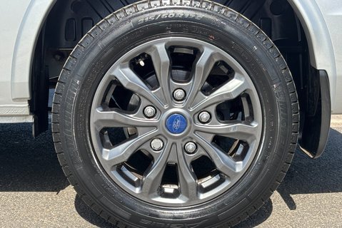 Ford Tourneo Custom 320 Titanium X L2 170 ps Automatic - 8 Seater 40