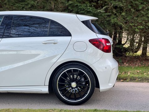 Mercedes-Benz A Class 1.6 A200 AMG Line (Premium Plus) Hatchback 5dr Petrol 7G-DCT Euro 6 (s/s) ( 9