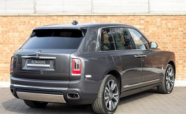 Rolls-Royce Cullinan 7