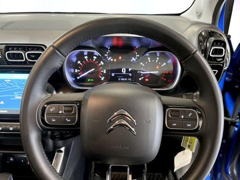 Citroen C3 Aircross 1.2 PureTech PLUS SUV 5dr Petrol EAT6 Euro 6 (s/s) (130 ps) Privacy Glass 13