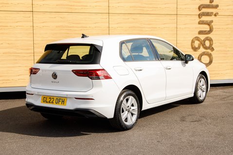Volkswagen Golf LIFE TSI 2