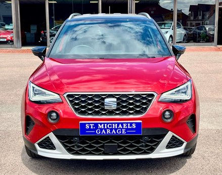 SEAT Arona 1.0 Arona Xperience Lux EcoTSI Semi-Auto 5dr 5