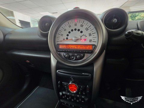 Mini Countryman 1.6 One SUV 5dr Petrol Manual Euro 5 (s/s) (98 ps) 33