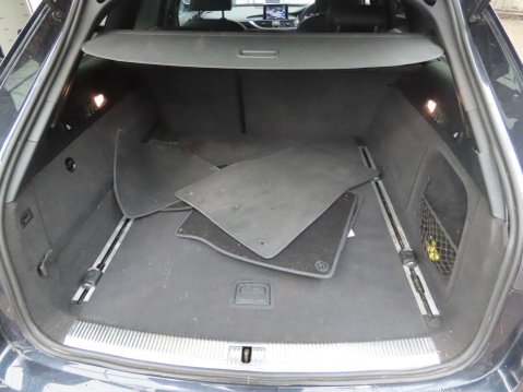 Audi A6 2.0 A6 Black Edition TDI Ultra 5dr 10