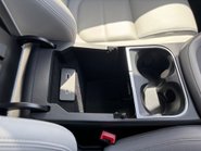 Jaguar E-Pace R-DYNAMIC S MHEV 32