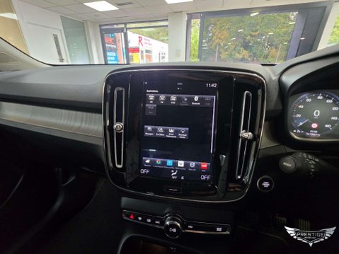 Volvo XC40 1.5 T3 Inscription Euro 6 (s/s) 5dr 37