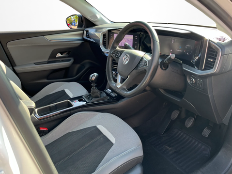 Vauxhall Mokka 1.2 Turbo 100 Elite Nav Premium 5dr (20-21) 17
