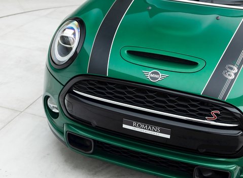 Mini Hatch S '60 Years' Edition 22