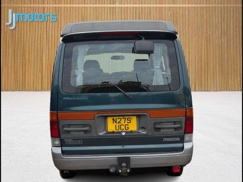 Mazda B 2.5 DIESEL AUTO 17