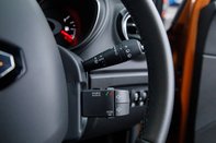 Renault Captur ICONIC TCE 18