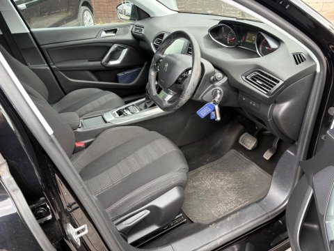 Peugeot 308 PURETECH S/S ALLURE 14