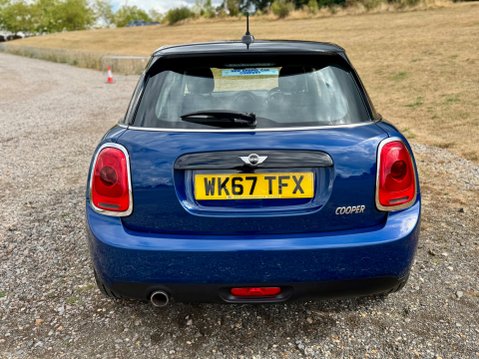 Mini Hatch COOPER 64