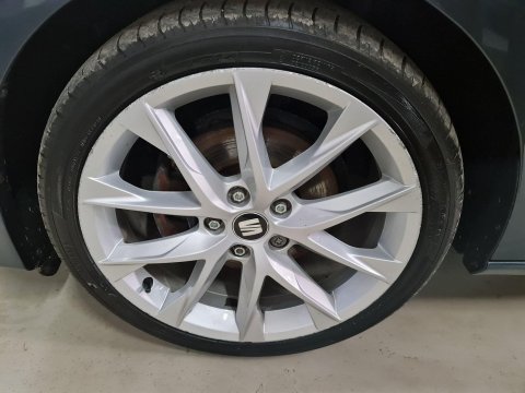 SEAT Leon 1.5 TSI EVO FR ST Euro 6 (s/s) 5dr 47