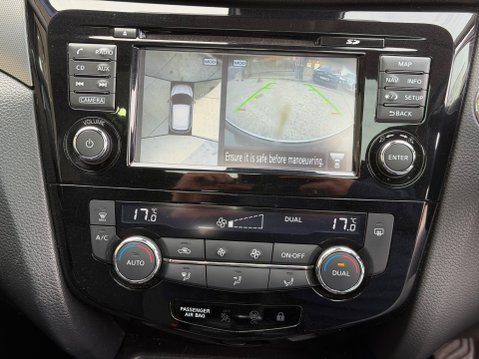 Nissan Qashqai N-CONNECTA DIG-T 21