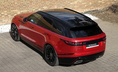 Land Rover Range Rover Velar R-Dynamic D300 HSE 11
