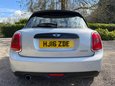 Mini Hatch 1.5 Cooper Euro 6 (s/s) 5dr 5