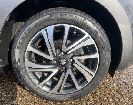 Suzuki Swift 1.2 Swift SZ5 DualJet MHEV 5dr 14