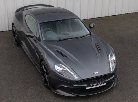 Aston Martin Vanquish S Ultimate 8