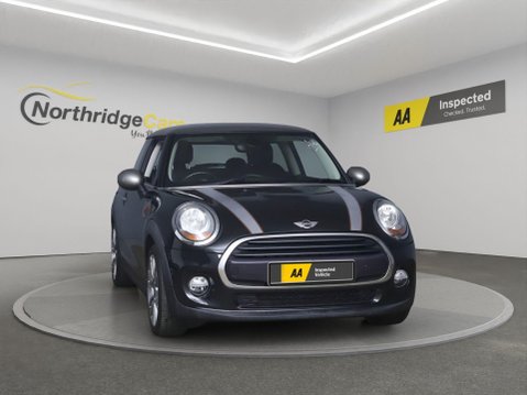 Mini Hatch 1.5 Cooper Seven Auto Euro 6 (s/s) 3dr 3