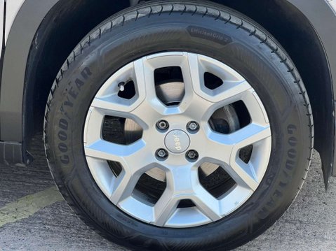Jeep Avenger 1.2 Avenger Altitude 5dr *NATIONAL DELIVERY* 36