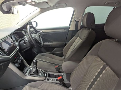 Volkswagen T-Roc 1.0 T-Roc SE TSi 5dr 36