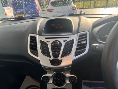 Ford Fiesta 1.25 Zetec 5dr 22