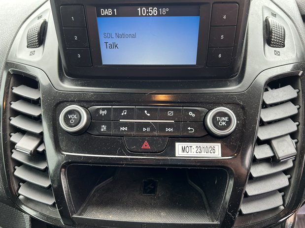 Ford Transit Connect SWB L1H1 Low Roof Limited 200 Alloys H/Seats Ply Sensors EURO 6 NO VAT 30