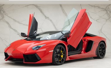 Lamborghini Aventador LP 700-4 Pirelli Edition 7