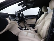 Mercedes-Benz GLA GLA 200 SE 42