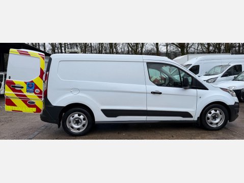 Ford Transit Connect 1.5 TDCi 210 L2 H1 5dr 8
