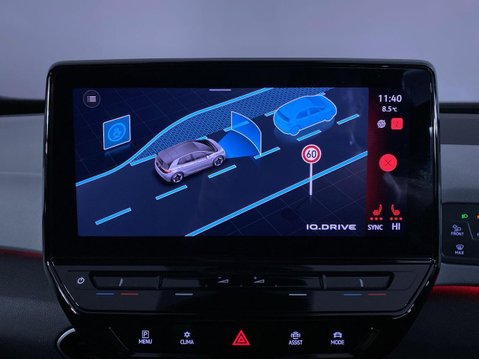 Volkswagen ID.3 Pro Performance 58kWh Family Hatchback 5dr Electric Auto (204 ps) Heated Se 53