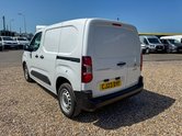 Peugeot Partner SWB L1H1 Low Roof Professional Air Con EURO 6 10