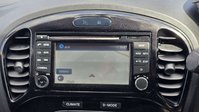 Nissan Juke 1.6 Acenta Premium SUV 5dr Petrol CVT Euro 5 (117 ps) 29