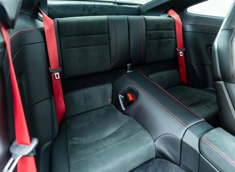 Porsche 911 Carrera 4 GTS (992) 10