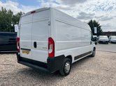 Peugeot Boxer LWB L3H2 Medium Roof Professional Premium Plus 335 6