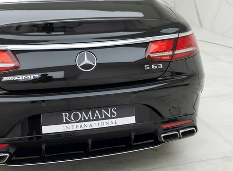 Mercedes-Benz S63 Cabriolet 22