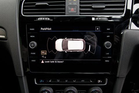 Volkswagen Golf GTD TDI 31