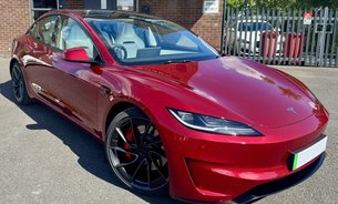 Tesla Model 3 PERFORMANCE AWD Ultra Red Metallic White Interior Impeccable Example! 7