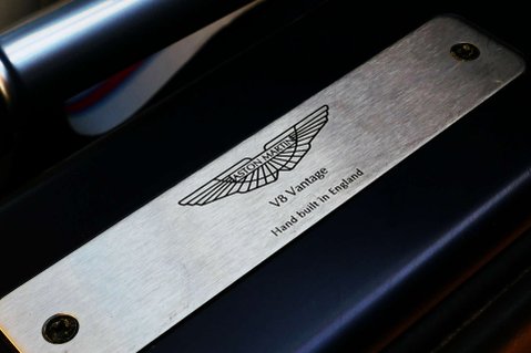 Aston Martin Vantage 4.3 Vantage V8 3dr 23