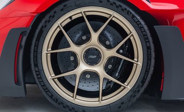 Porsche 911 GT3 RS (992) 37