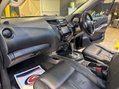 Nissan Navara 2.3 Navara Tekna dCi Auto 4WD 5dr 69