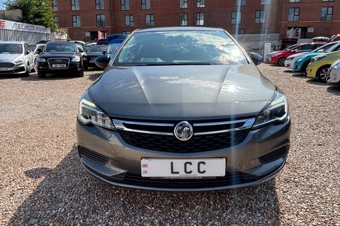 Vauxhall Astra DESIGN S/S.. AUTOMATIC.. 5 SERVICES.. BLUETOOTH.. DAB.. CRUISE CONTROL..A/C 27