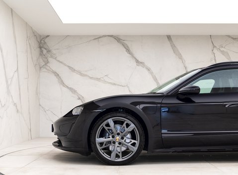 Porsche Taycan 4 Cross Turismo 27