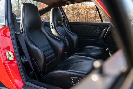 Porsche 911 930 TURBO 26