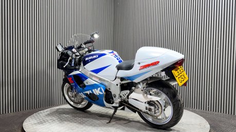 Suzuki GSX-R GSXR600 1998 SRAD 600CC SUPER SPORT RUNNING TRACK PROJECT 6